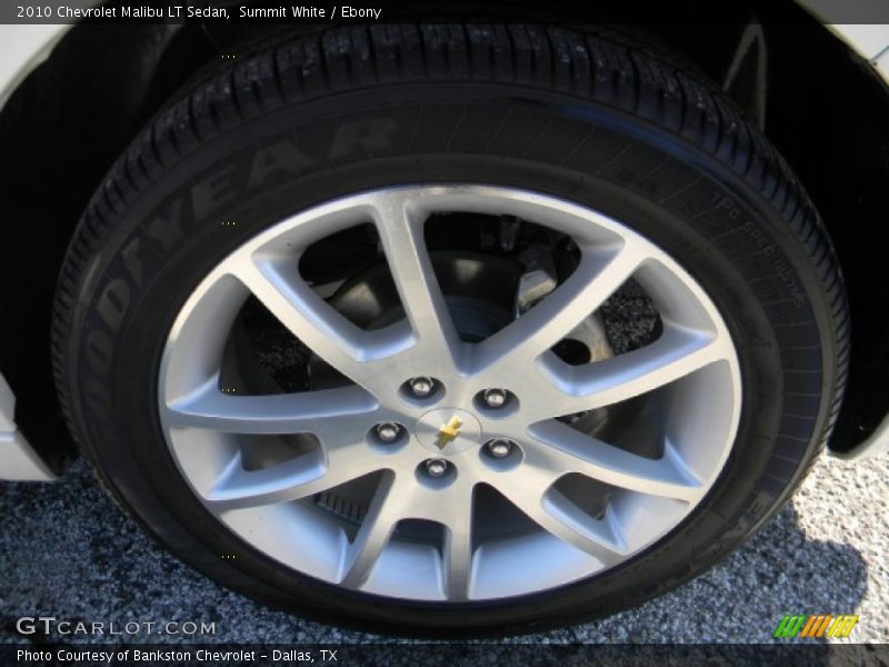 Summit White / Ebony 2010 Chevrolet Malibu LT Sedan