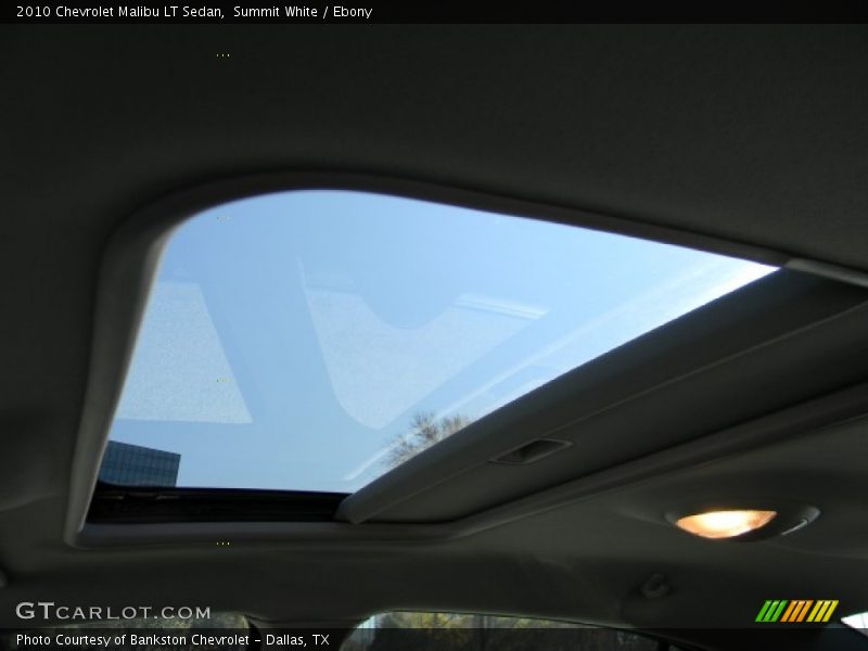 Summit White / Ebony 2010 Chevrolet Malibu LT Sedan