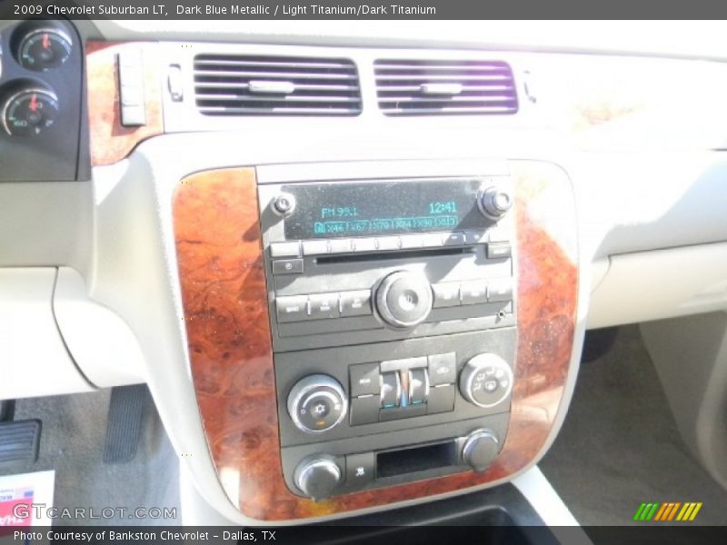 Dark Blue Metallic / Light Titanium/Dark Titanium 2009 Chevrolet Suburban LT