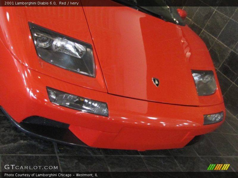 Red / Ivory 2001 Lamborghini Diablo 6.0