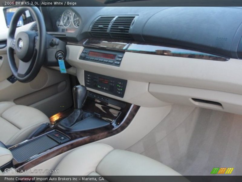 Alpine White / Beige 2006 BMW X5 3.0i