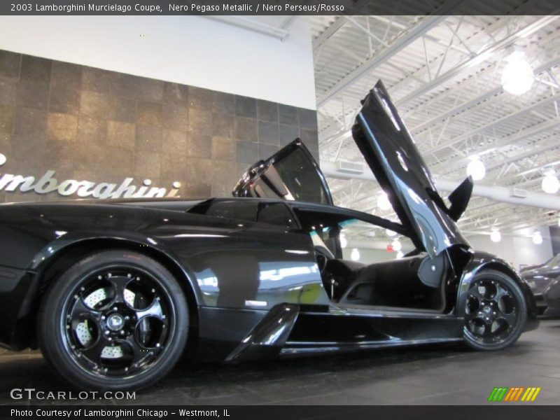 Nero Pegaso Metallic / Nero Perseus/Rosso 2003 Lamborghini Murcielago Coupe