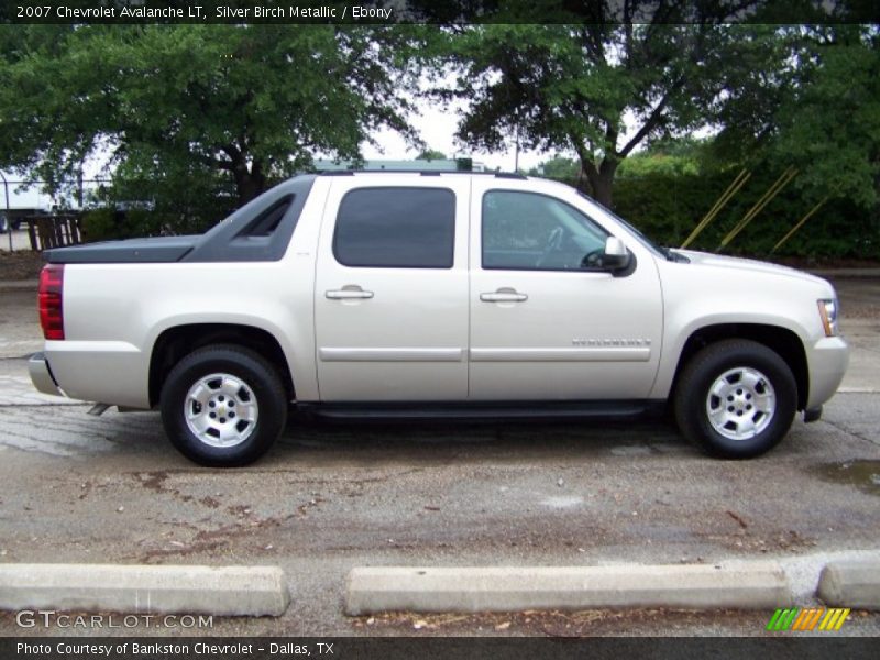 Silver Birch Metallic / Ebony 2007 Chevrolet Avalanche LT