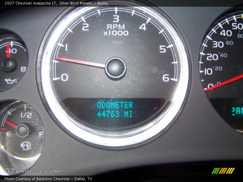 Silver Birch Metallic / Ebony 2007 Chevrolet Avalanche LT