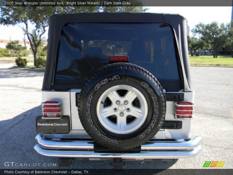 Bright Silver Metallic / Dark Slate Gray 2006 Jeep Wrangler Unlimited 4x4