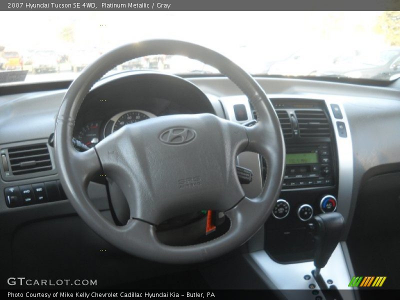 Platinum Metallic / Gray 2007 Hyundai Tucson SE 4WD