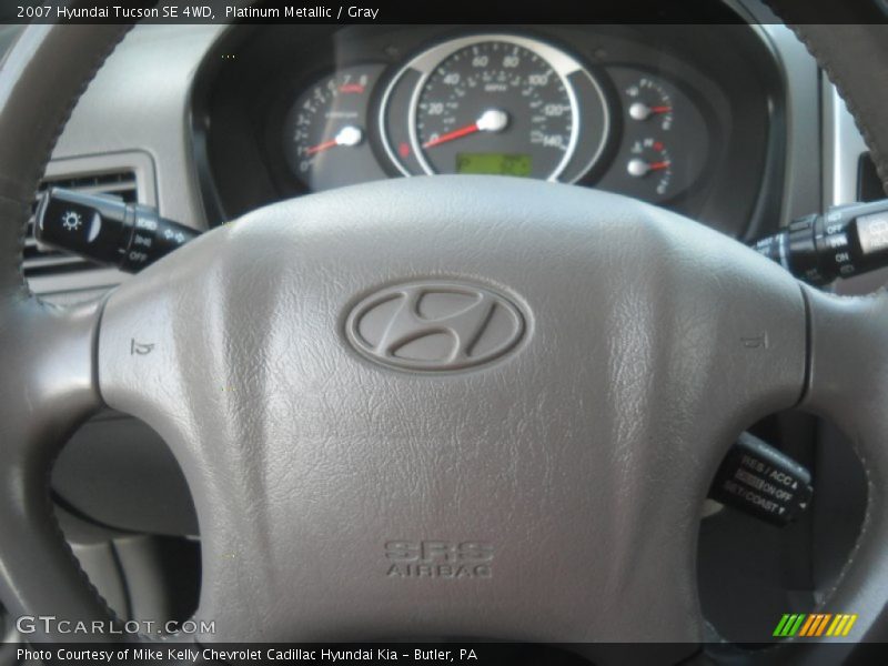 Platinum Metallic / Gray 2007 Hyundai Tucson SE 4WD