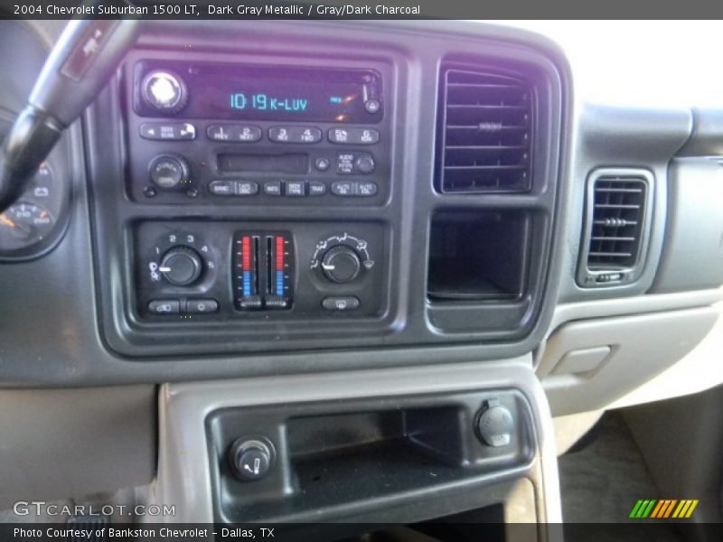 Dark Gray Metallic / Gray/Dark Charcoal 2004 Chevrolet Suburban 1500 LT