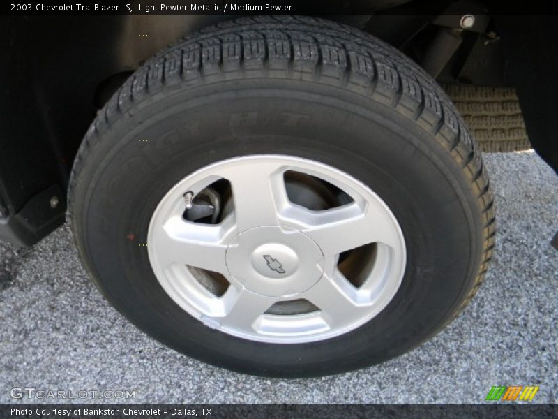 Light Pewter Metallic / Medium Pewter 2003 Chevrolet TrailBlazer LS