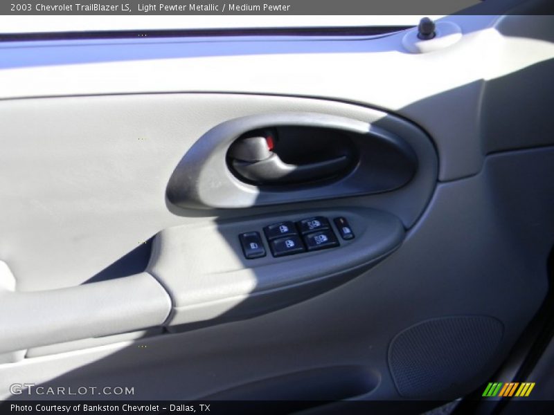 Light Pewter Metallic / Medium Pewter 2003 Chevrolet TrailBlazer LS