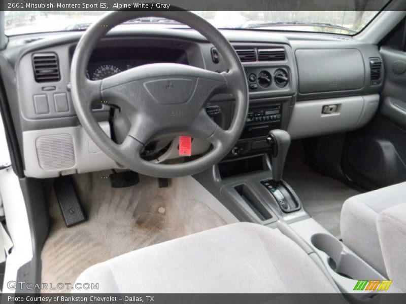  2001 Montero Sport ES Gray Interior