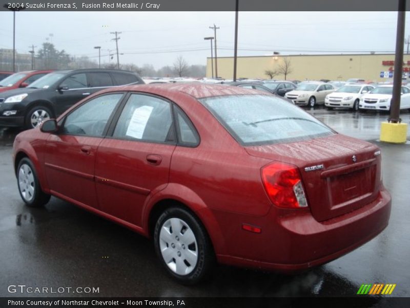 Fusion Red Metallic / Gray 2004 Suzuki Forenza S