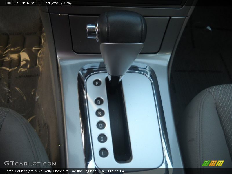 Red Jewel / Gray 2008 Saturn Aura XE