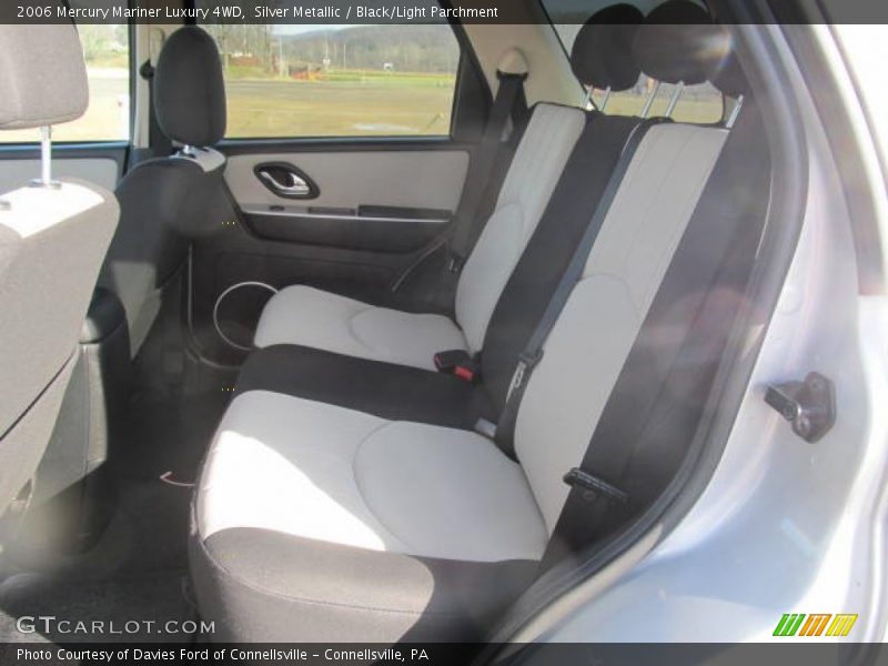 Silver Metallic / Black/Light Parchment 2006 Mercury Mariner Luxury 4WD