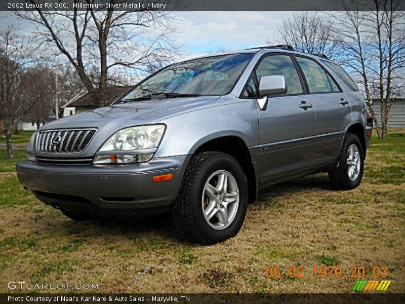 Millennium Silver Metallic / Ivory 2002 Lexus RX 300