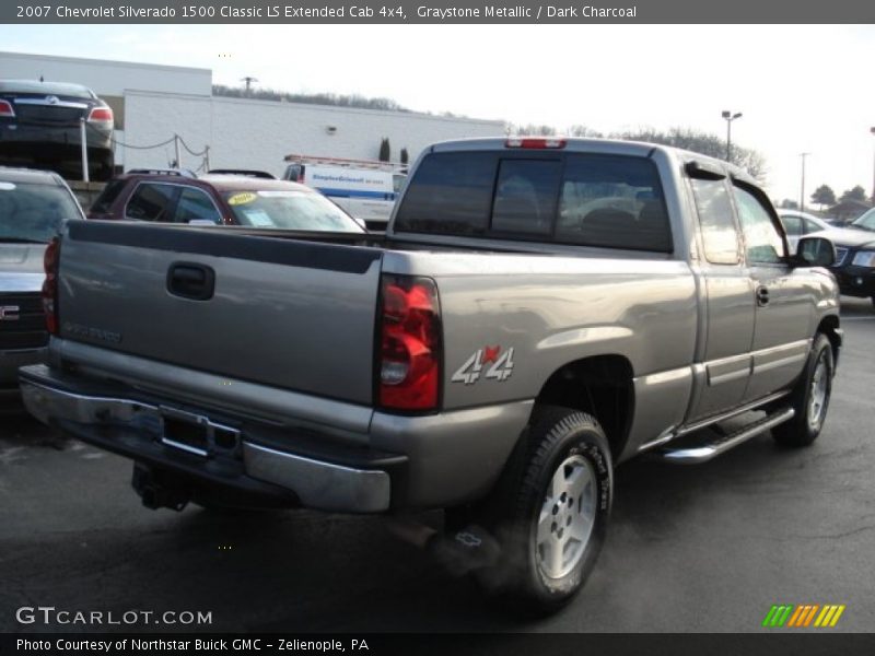 Graystone Metallic / Dark Charcoal 2007 Chevrolet Silverado 1500 Classic LS Extended Cab 4x4