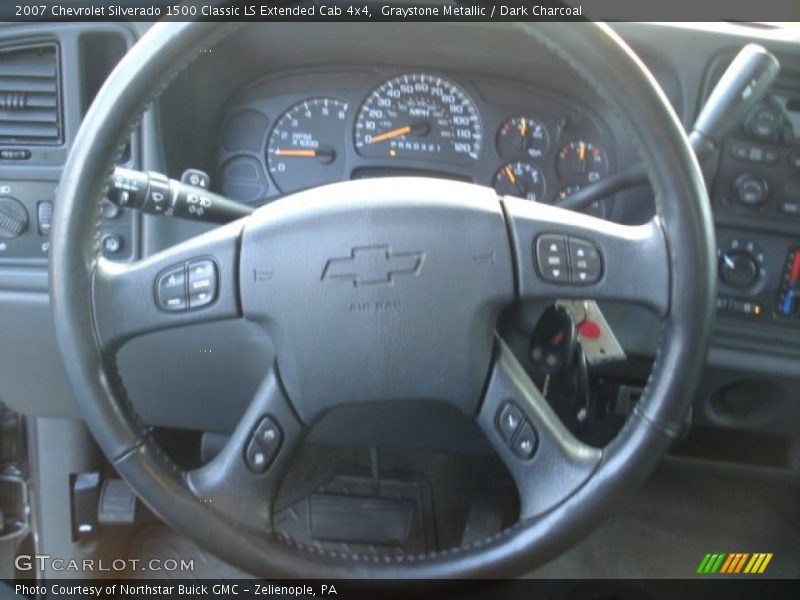 Graystone Metallic / Dark Charcoal 2007 Chevrolet Silverado 1500 Classic LS Extended Cab 4x4