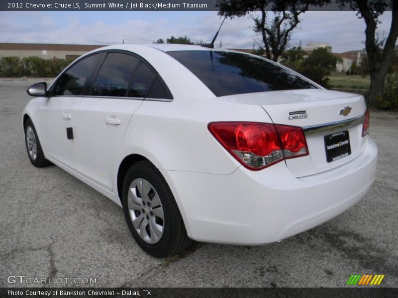 Summit White / Jet Black/Medium Titanium 2012 Chevrolet Cruze LS