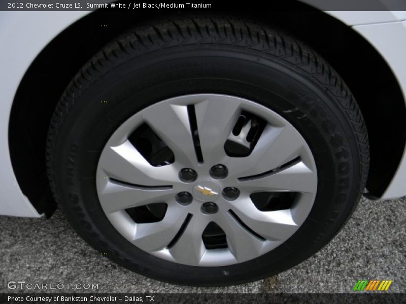 Summit White / Jet Black/Medium Titanium 2012 Chevrolet Cruze LS