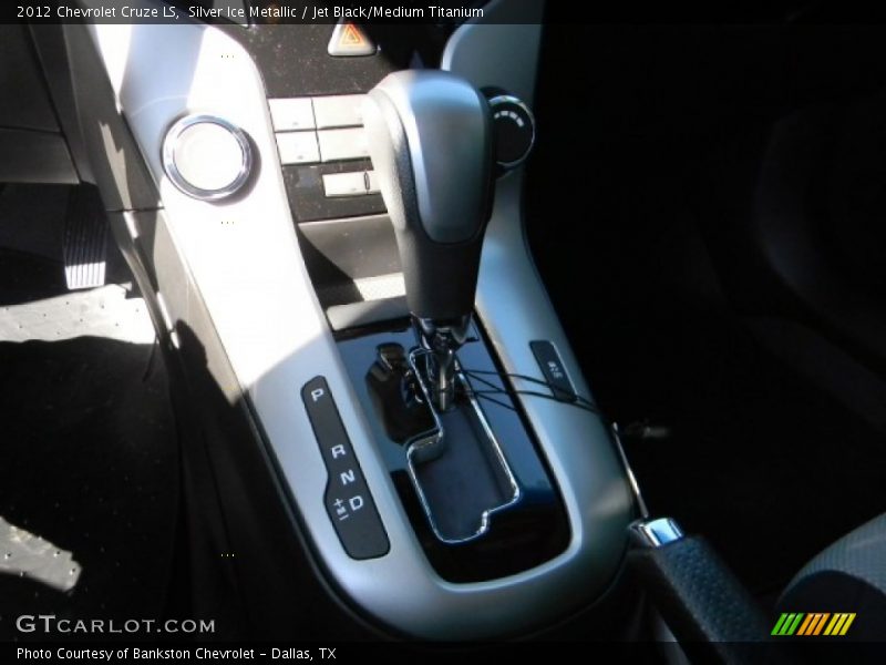Silver Ice Metallic / Jet Black/Medium Titanium 2012 Chevrolet Cruze LS