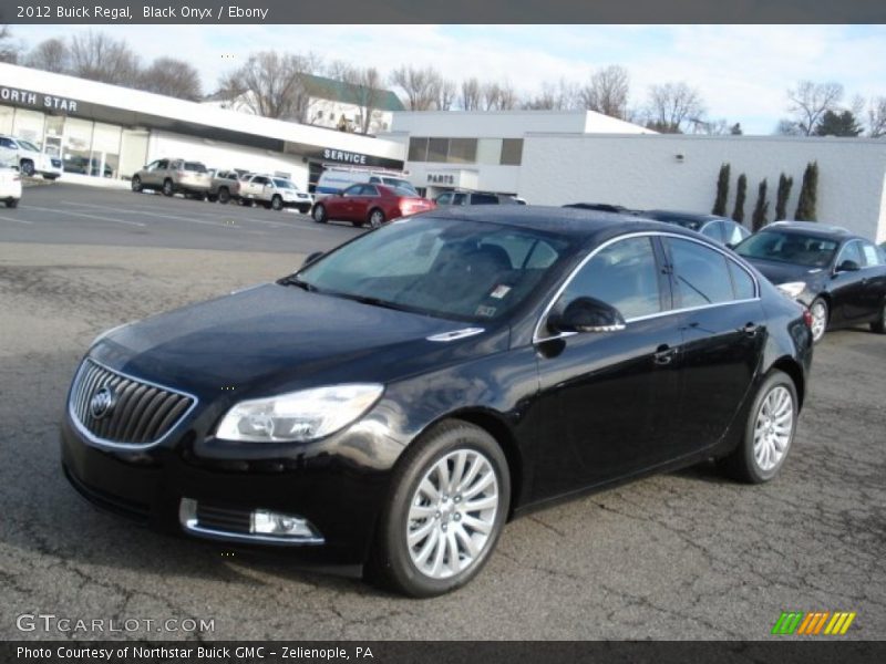 Black Onyx / Ebony 2012 Buick Regal
