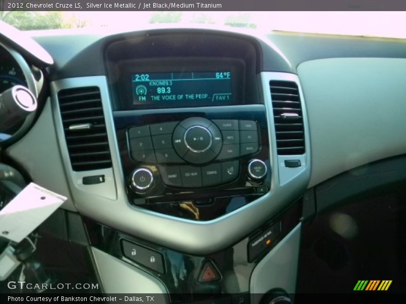 Silver Ice Metallic / Jet Black/Medium Titanium 2012 Chevrolet Cruze LS