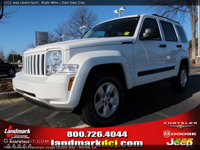 Bright White / Dark Slate Gray 2012 Jeep Liberty Sport