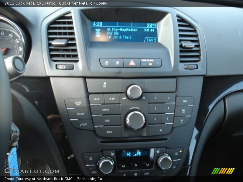 Controls of 2011 Regal CXL Turbo