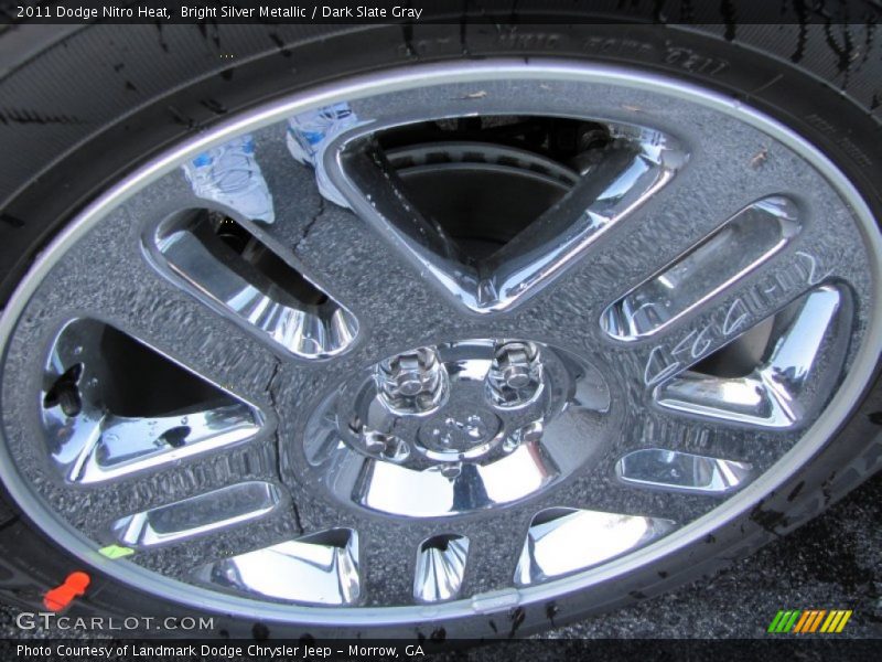 Bright Silver Metallic / Dark Slate Gray 2011 Dodge Nitro Heat