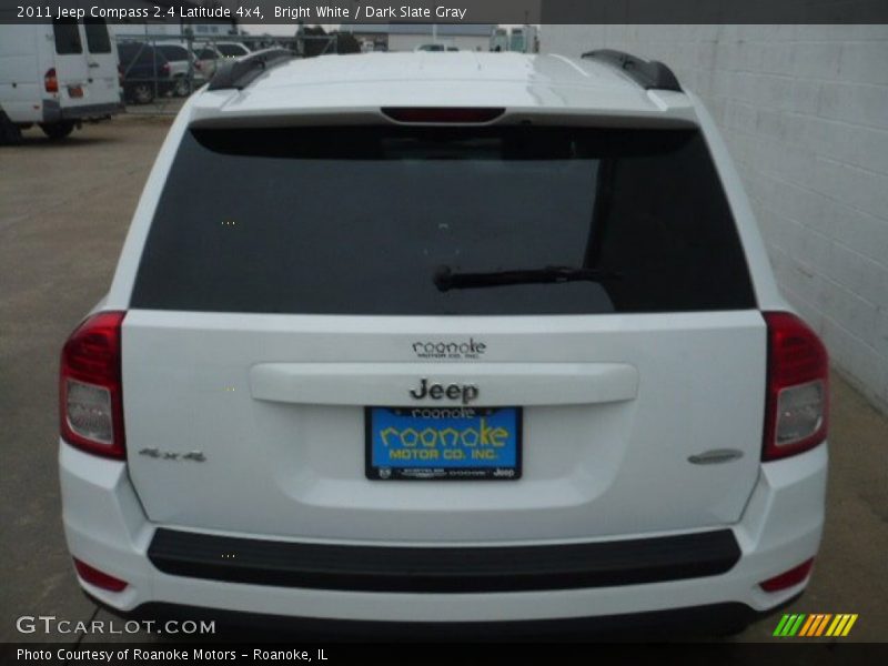 Bright White / Dark Slate Gray 2011 Jeep Compass 2.4 Latitude 4x4