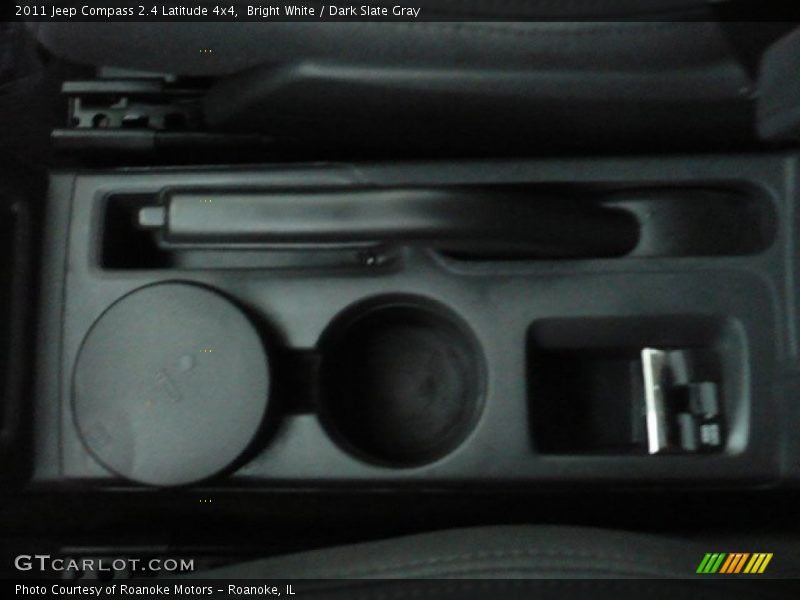 Bright White / Dark Slate Gray 2011 Jeep Compass 2.4 Latitude 4x4