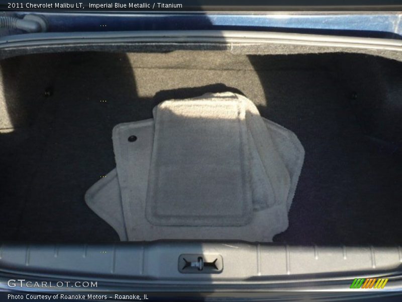 Imperial Blue Metallic / Titanium 2011 Chevrolet Malibu LT