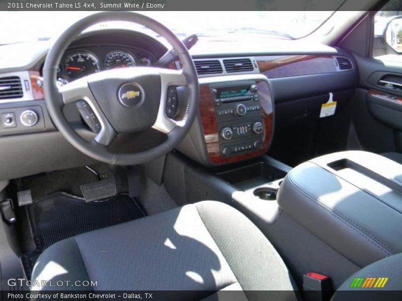 Summit White / Ebony 2011 Chevrolet Tahoe LS 4x4