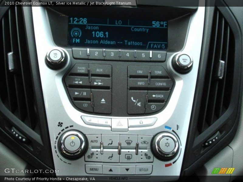 Silver Ice Metallic / Jet Black/Light Titanium 2010 Chevrolet Equinox LT