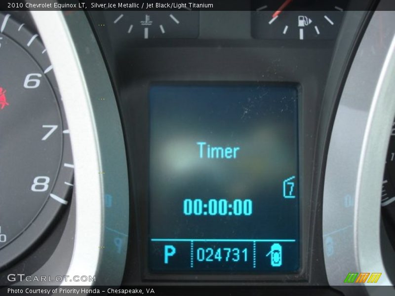 Silver Ice Metallic / Jet Black/Light Titanium 2010 Chevrolet Equinox LT