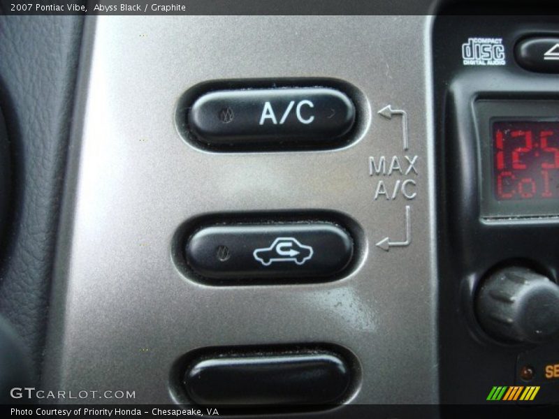 Abyss Black / Graphite 2007 Pontiac Vibe