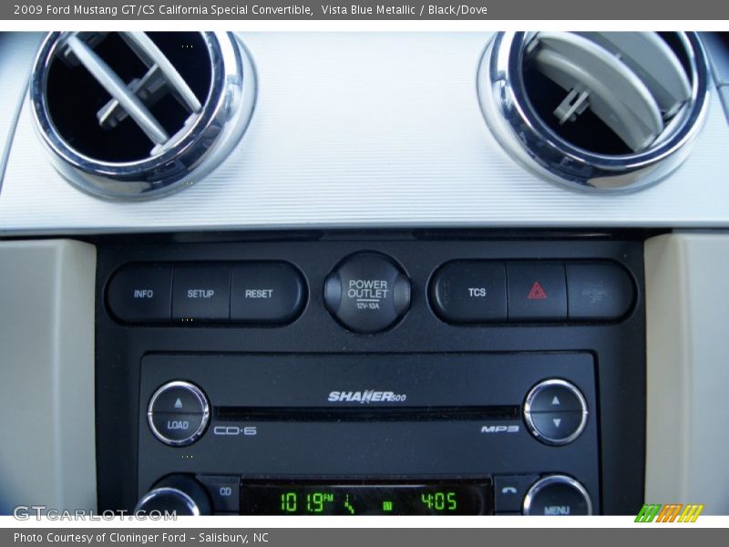 Controls of 2009 Mustang GT/CS California Special Convertible