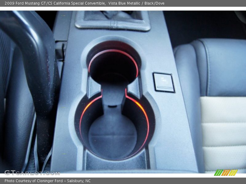 Illuminated Cupholders - 2009 Ford Mustang GT/CS California Special Convertible