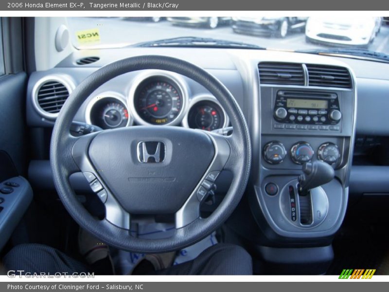 Tangerine Metallic / Black/Gray 2006 Honda Element EX-P