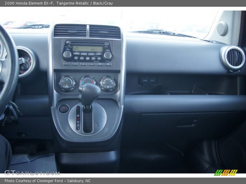 Tangerine Metallic / Black/Gray 2006 Honda Element EX-P