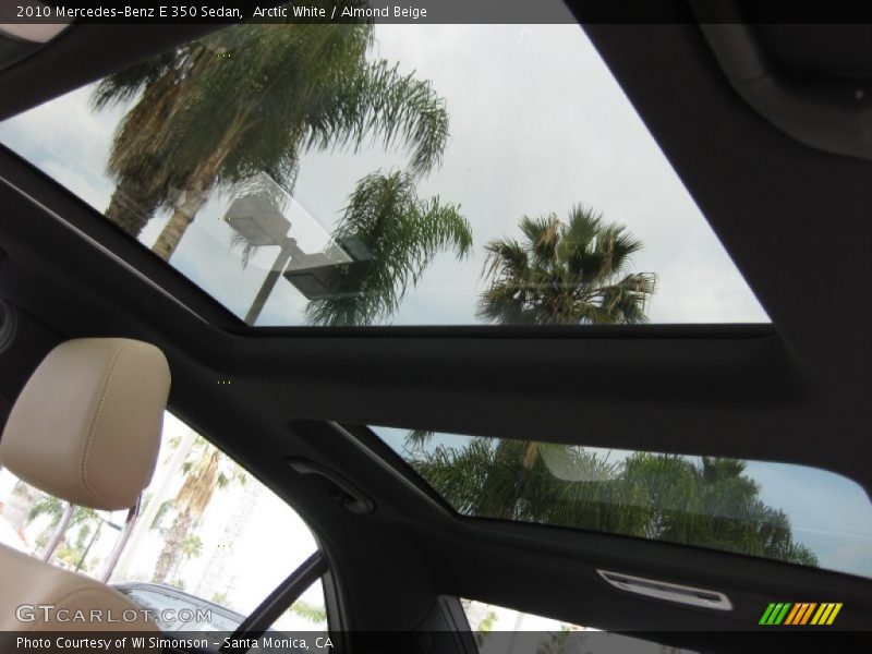 Arctic White / Almond Beige 2010 Mercedes-Benz E 350 Sedan