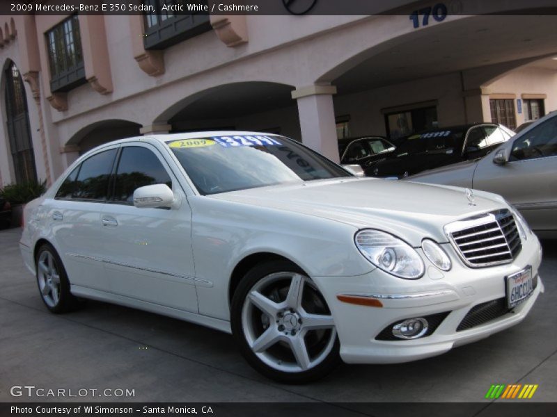 Arctic White / Cashmere 2009 Mercedes-Benz E 350 Sedan
