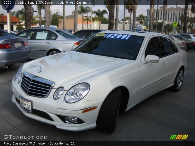 Arctic White / Cashmere 2009 Mercedes-Benz E 350 Sedan