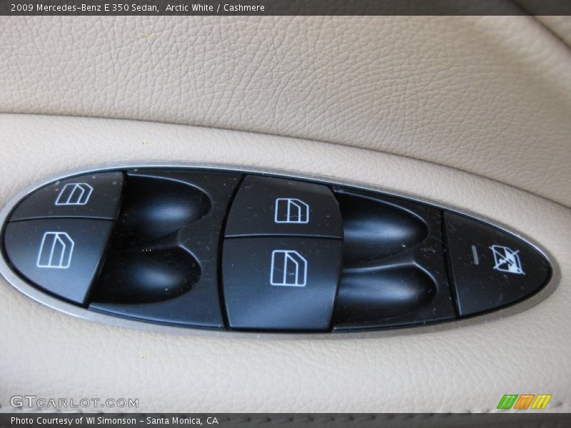 Arctic White / Cashmere 2009 Mercedes-Benz E 350 Sedan