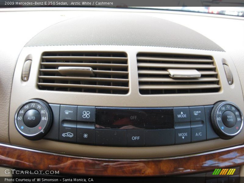 Arctic White / Cashmere 2009 Mercedes-Benz E 350 Sedan