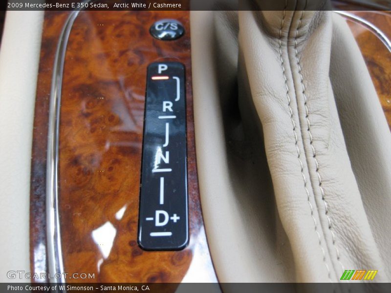 Arctic White / Cashmere 2009 Mercedes-Benz E 350 Sedan