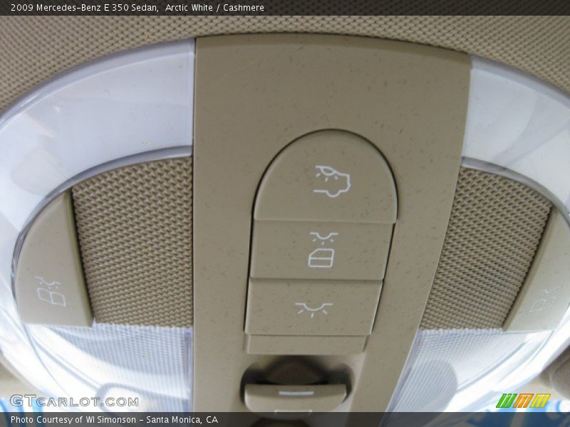 Arctic White / Cashmere 2009 Mercedes-Benz E 350 Sedan