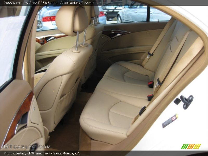 Arctic White / Cashmere 2009 Mercedes-Benz E 350 Sedan