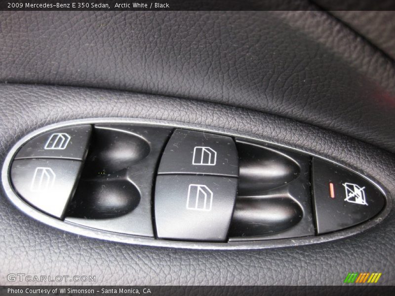 Arctic White / Black 2009 Mercedes-Benz E 350 Sedan