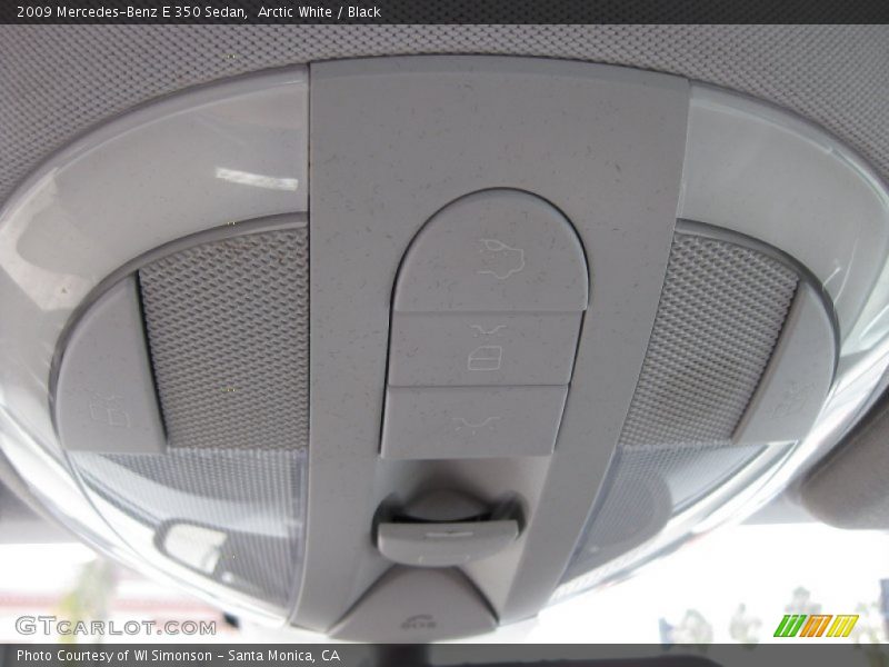 Arctic White / Black 2009 Mercedes-Benz E 350 Sedan